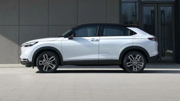 В России начались продажи нового кроссовера Honda с гарантией. Цена удивит