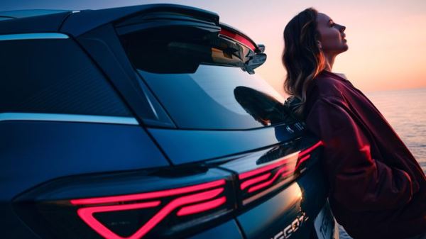 В России начались продажи нового полноприводного Chery. Сколько он стоит