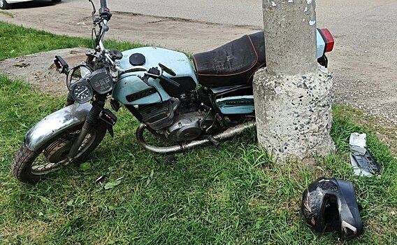 В Мурыгино не поделили дорогу мотоцикл и легковушка