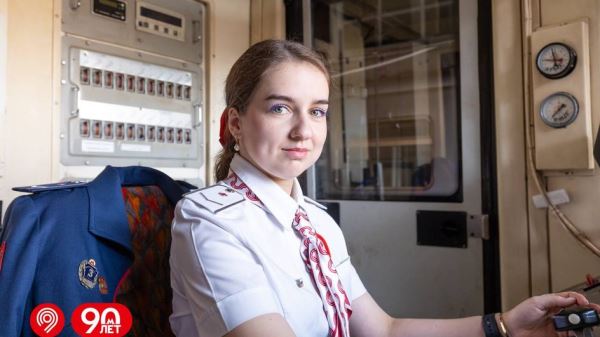 Дептранс: женщины-машинисты начали работать на Сокольнической линии