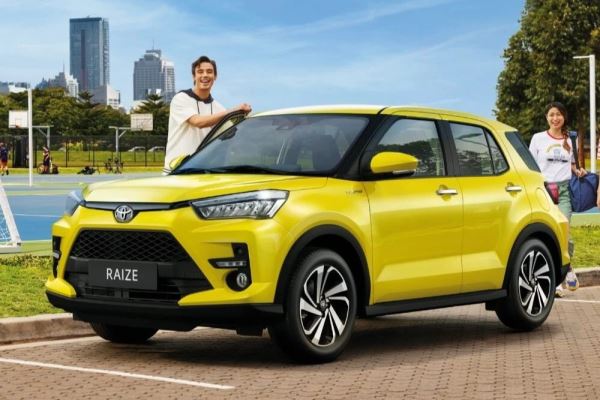 В России начали продавать кроссоверы Toyota Raize от 2 млн рублей