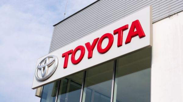 Toyota вернулась: пока только в ТОП-10 авторынка России